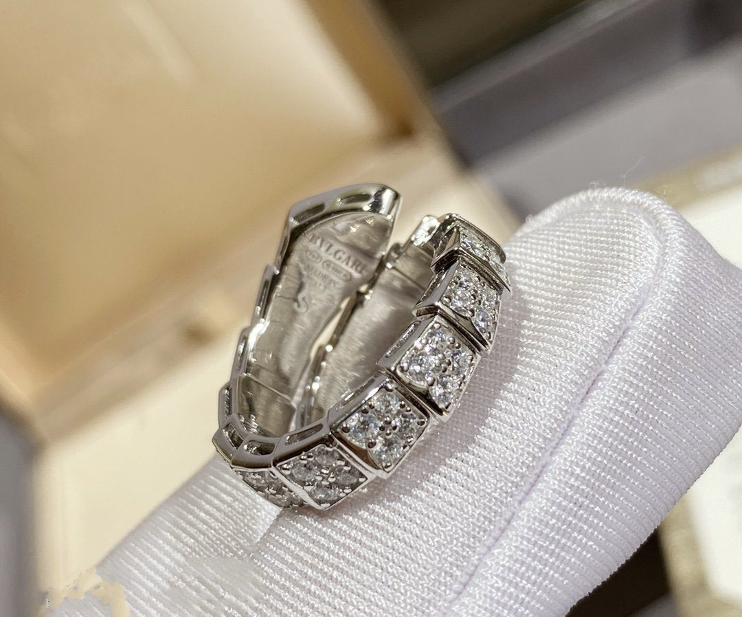 [⭐Luxery]SERPENTI RING SILVER DIAMOND PAVED