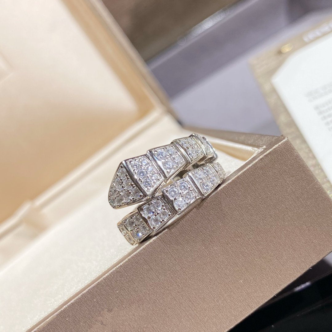 [⭐Luxery]SERPENTI RING SILVER DIAMOND PAVED