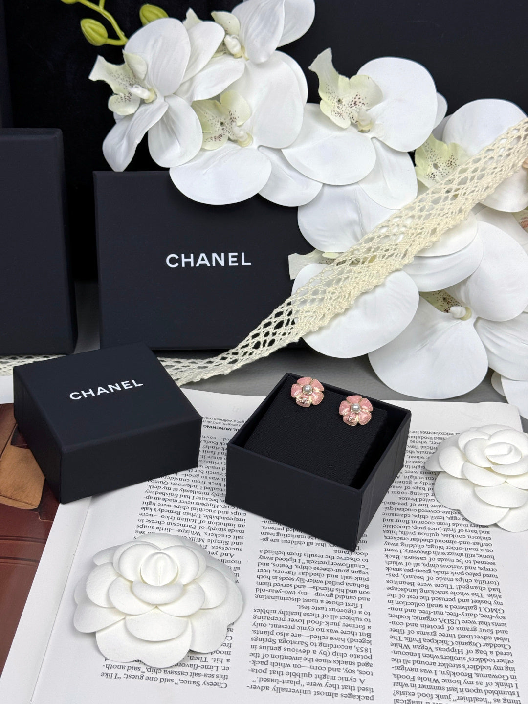 [⭐Luxery]26C Pink Camellia Pearl Enamel Stud Earrings