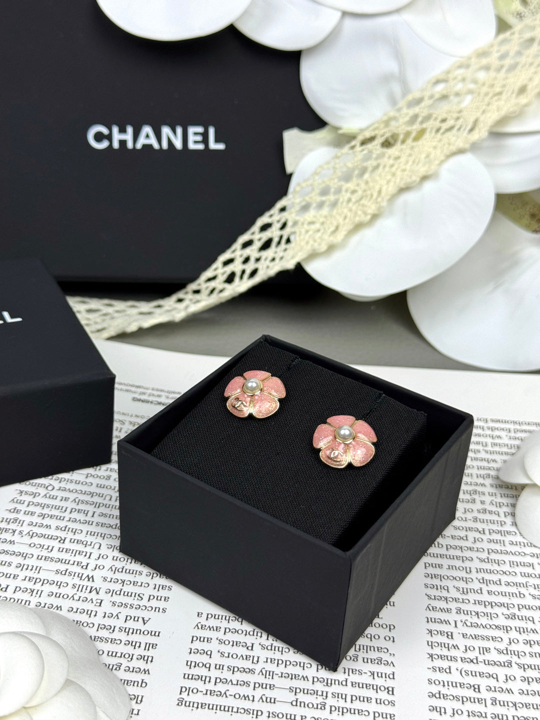 [⭐Luxery]26C Pink Camellia Pearl Enamel Stud Earrings