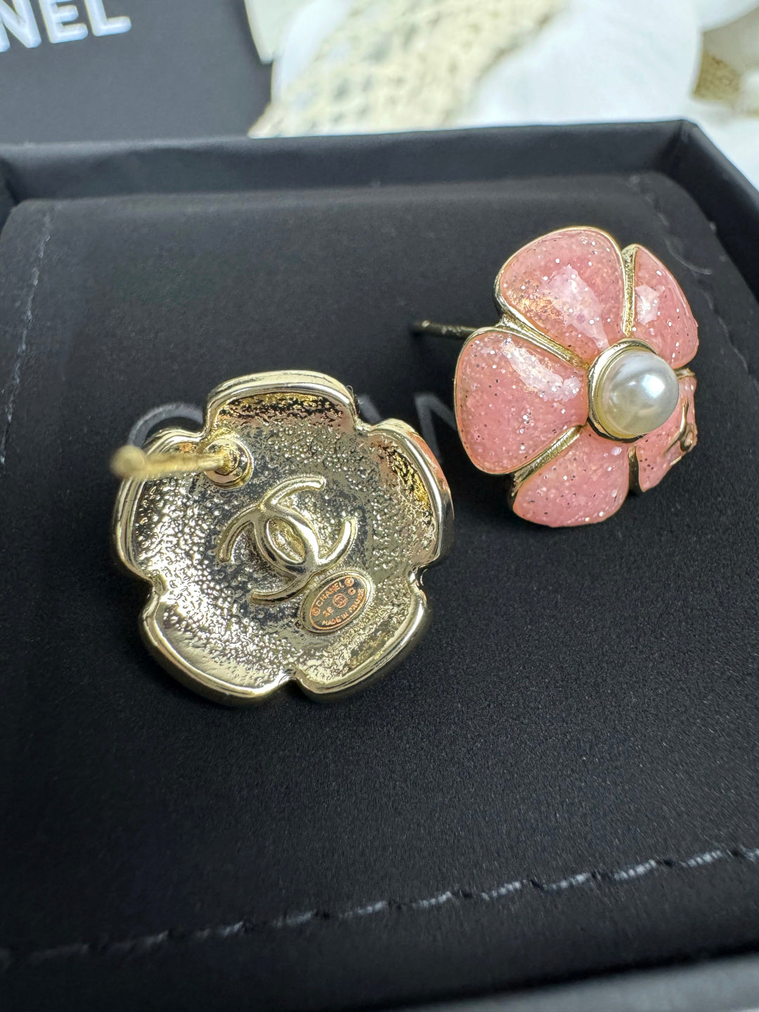[⭐Luxery]26C Pink Camellia Pearl Enamel Stud Earrings