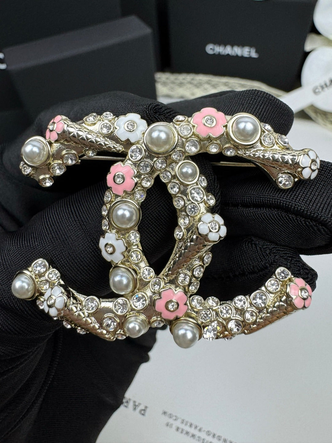 [⭐Luxery]26C Pink-White Enamel Ice Cream Cone Double C Brooch