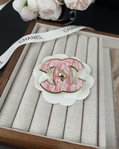 [⭐Luxery]Pink Resin Classic Brooch 5cm