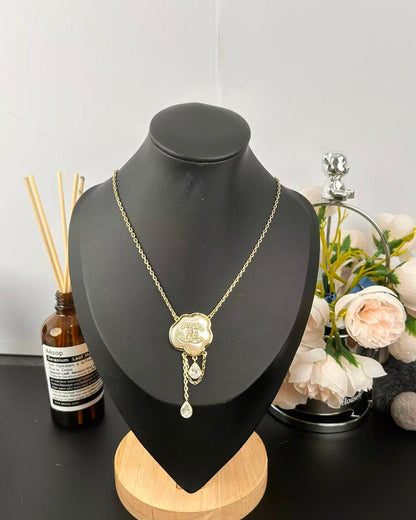 [⭐Luxery]Cloud Pearl Mother-of-Pearl Diamond Chain Pendant Necklace