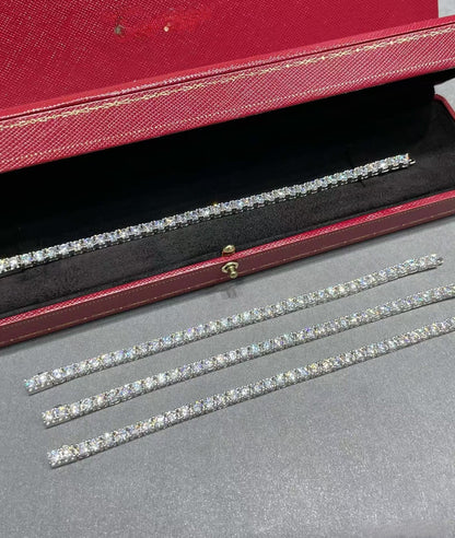 [⭐Luxery jewelrys]TENNIS BRACELET WITH FULL DIAMOND SETTING