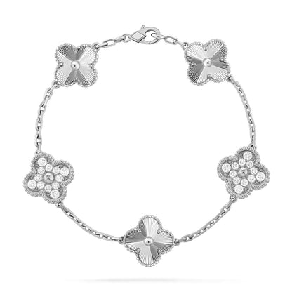 [⭐Luxery] CLOVER 5 MOTIF LASER BRACELET COLLECTION