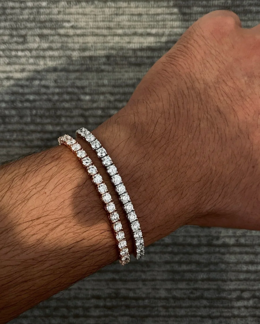 [⭐Luxery]  CLASSIC BASEBALL BRACELAT, 52 DIAMOND