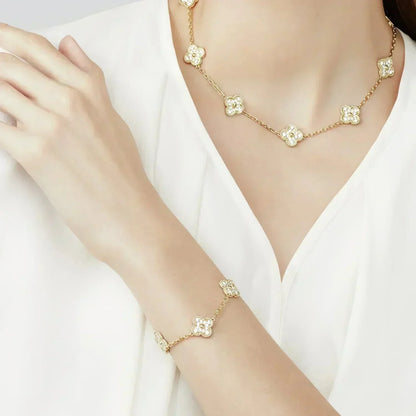 [⭐Luxery] CLOVER 5 MOTIF FULL DIAMOND BRACELET COLLECTION