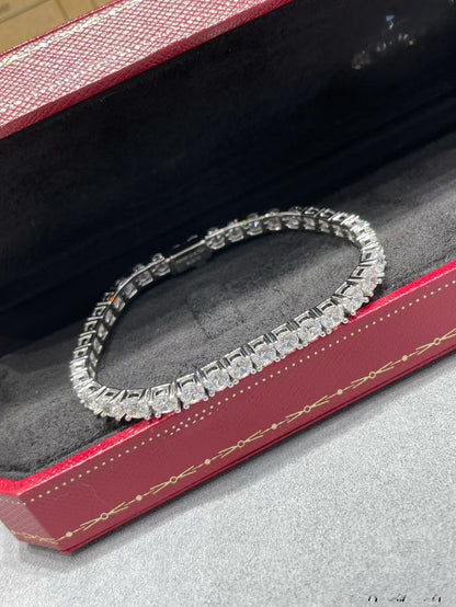 [⭐Luxery jewelrys]TENNIS BRACELET WITH FULL DIAMOND SETTING