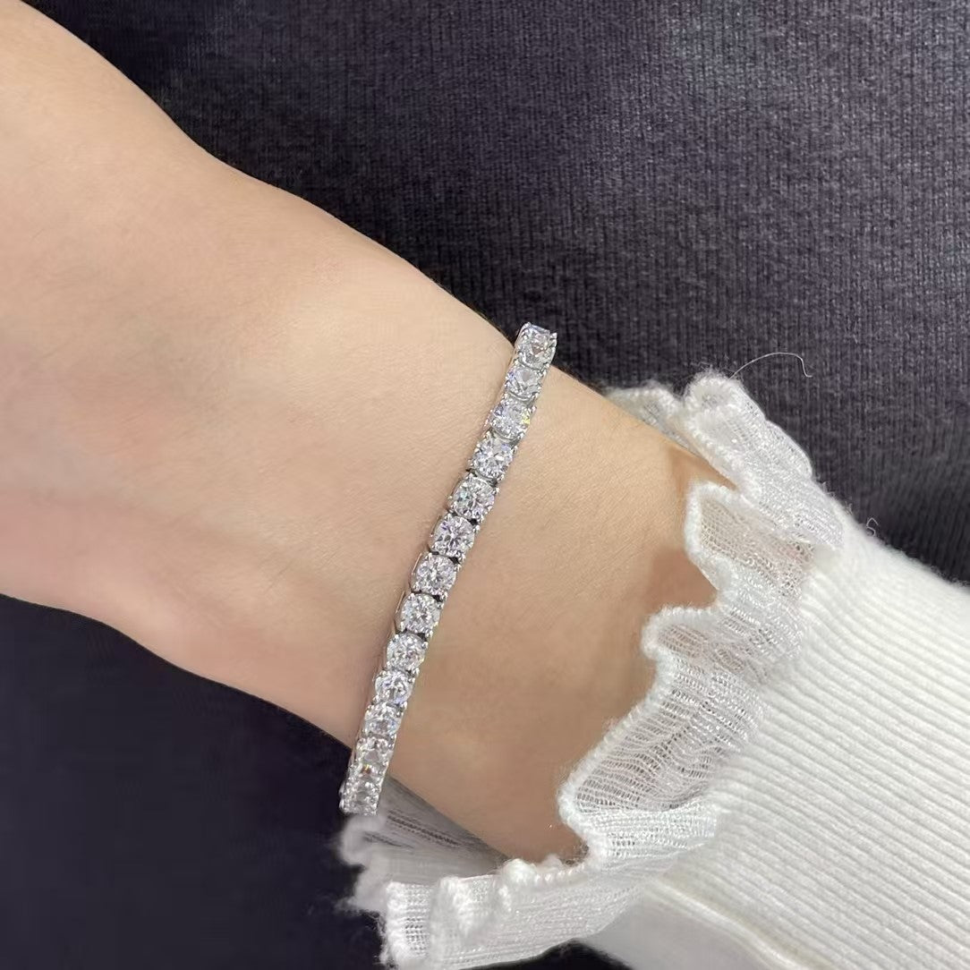 [⭐Luxery jewelrys]TENNIS BRACELET WITH FULL DIAMOND SETTING