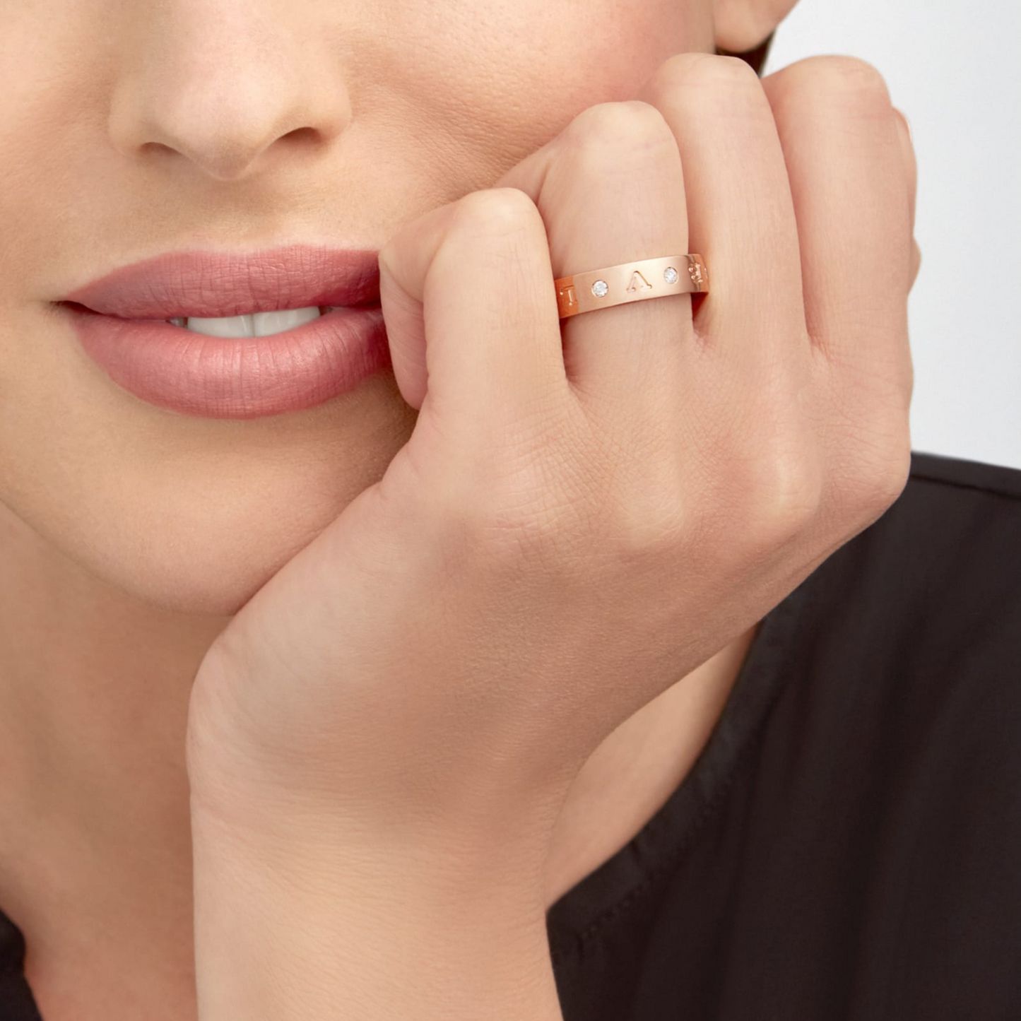 [⭐Luxery]ZERO 1 ESSENTIAL PINK GOLD BAND WITH DIAMONDS RING