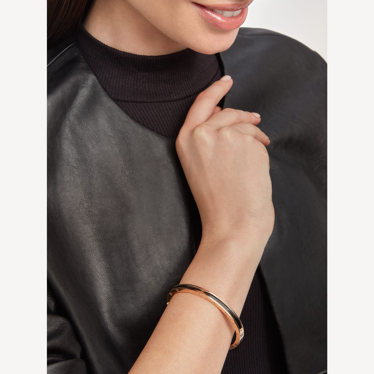 [⭐Luxery]ZERO 1 PINK GOLD WITH BLACK CERAMIC BRACELET