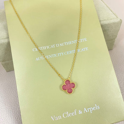 [⭐Luxery ]15MM BUBBLE PINK ENAMEL SINGLE-FLOWER FOUR-LEAF CLOVER NECKLACE