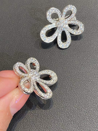 [⭐Luxery]FLOWERLACE EARRINGS FULL DIAMONDS