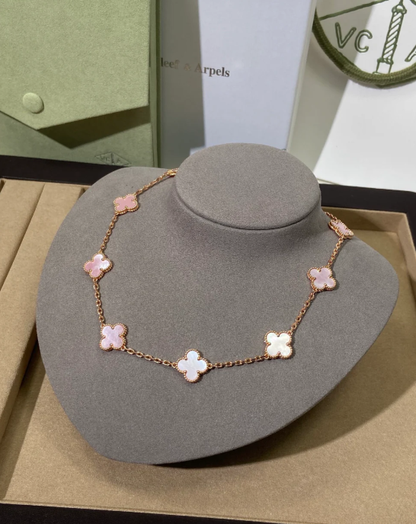 [⭐Luxery Jewellery] Pink Necklace with Ten Clover Designs