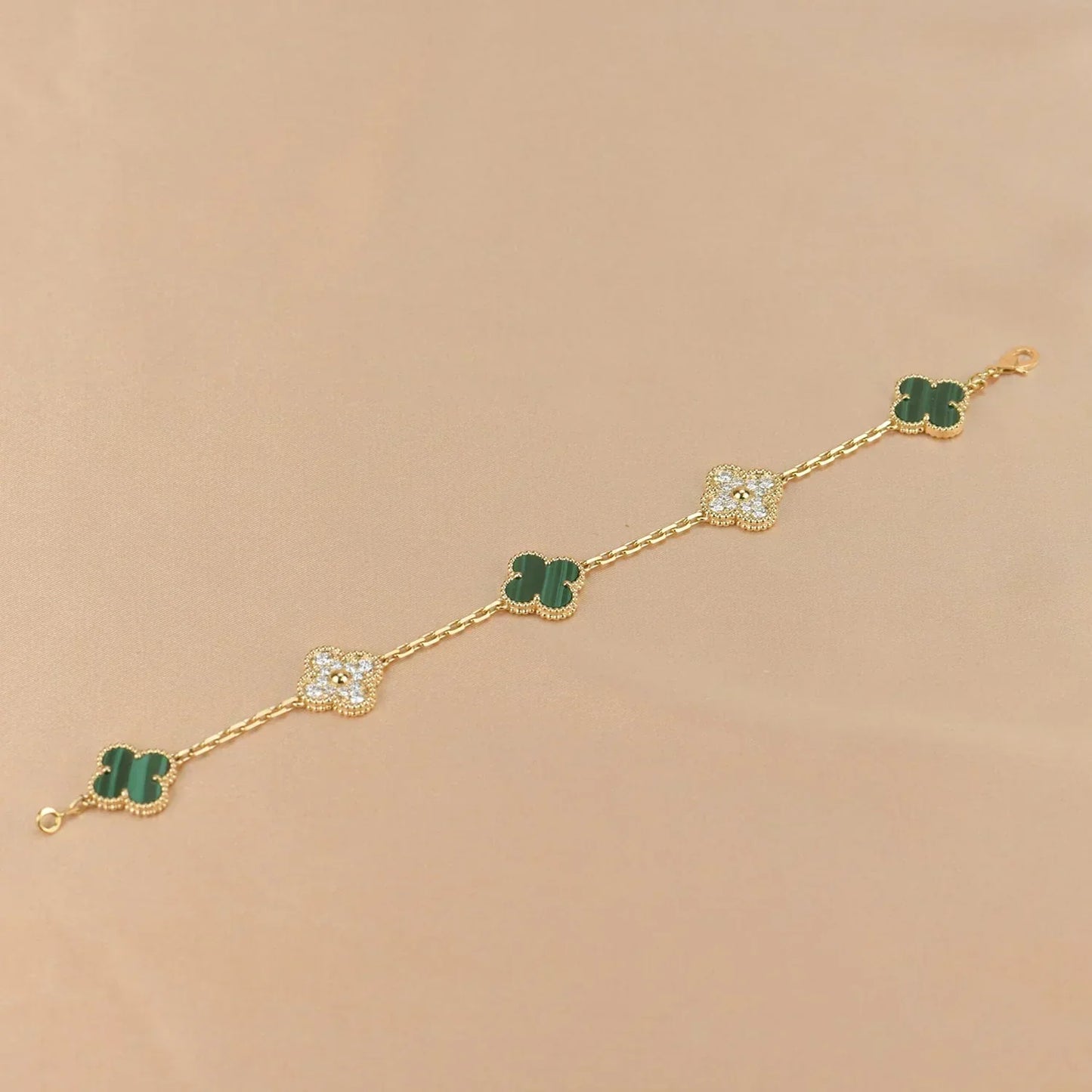 [⭐Luxery] CLOVER 5 MOTIF MALACHITE BRACELET COLLECTION