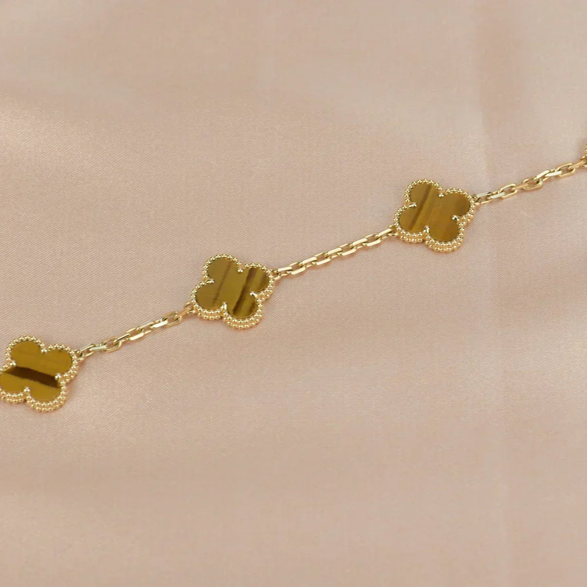 [⭐Luxery] CLOVER 5 MOTIFS TIGER EYE BRACELET COLLECTION