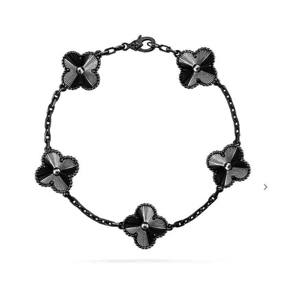 [⭐Luxery]CLOVER 5 MOTIF BLACK BRACELET