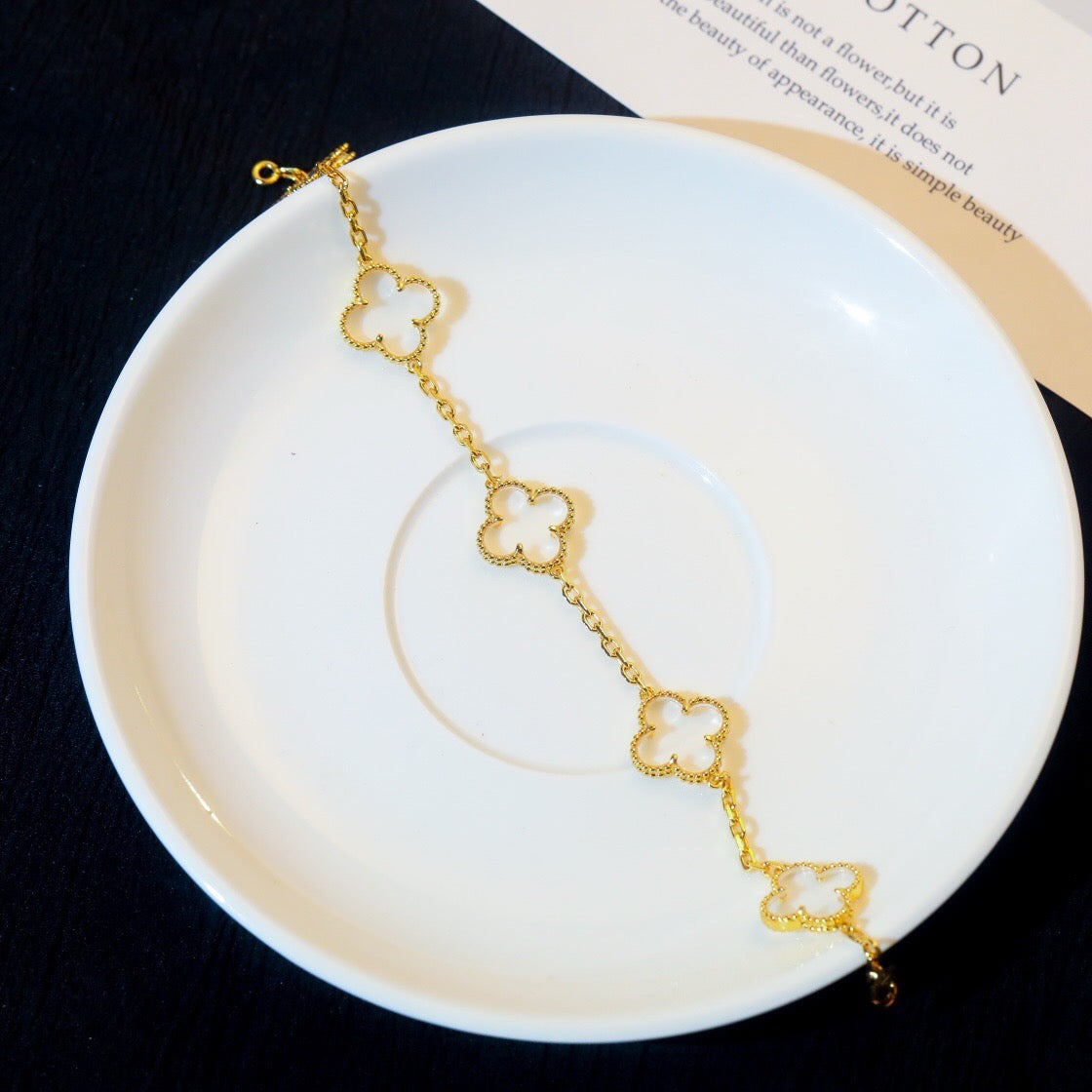 [⭐Luxery]CLOVER 5 MOTIF ROCK CRYSTAL BRACELET