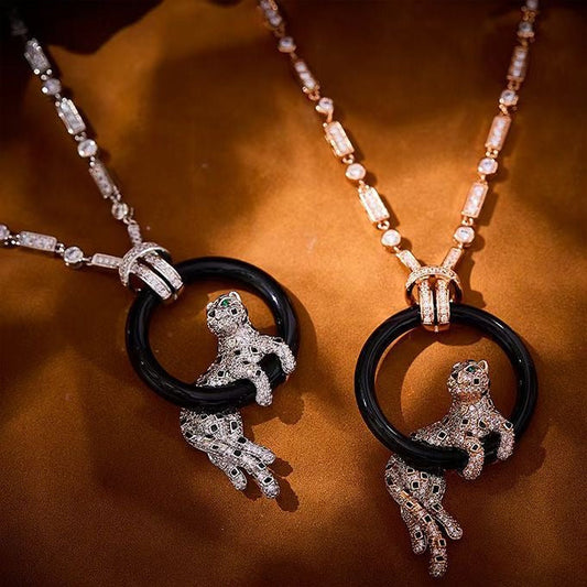 [⭐Luxery jewelrys]NEW BLACK CIRCLE PANTHER FULL DIAMOND NECKLACE