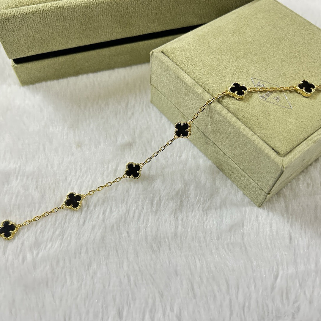 [⭐Luxery]CLOVER 6 MOTIF  ONYXS BRACELET