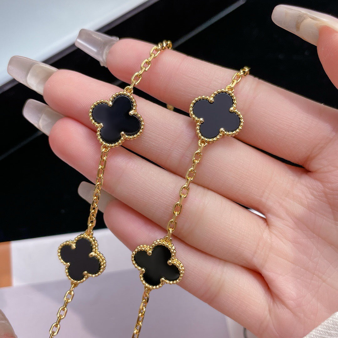 [⭐Luxery]CLOVER 10 MOTIFS ONYX NECKLACE