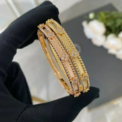 [⭐Luxery]CLOVER BRACELET 4MM DIAMONDS