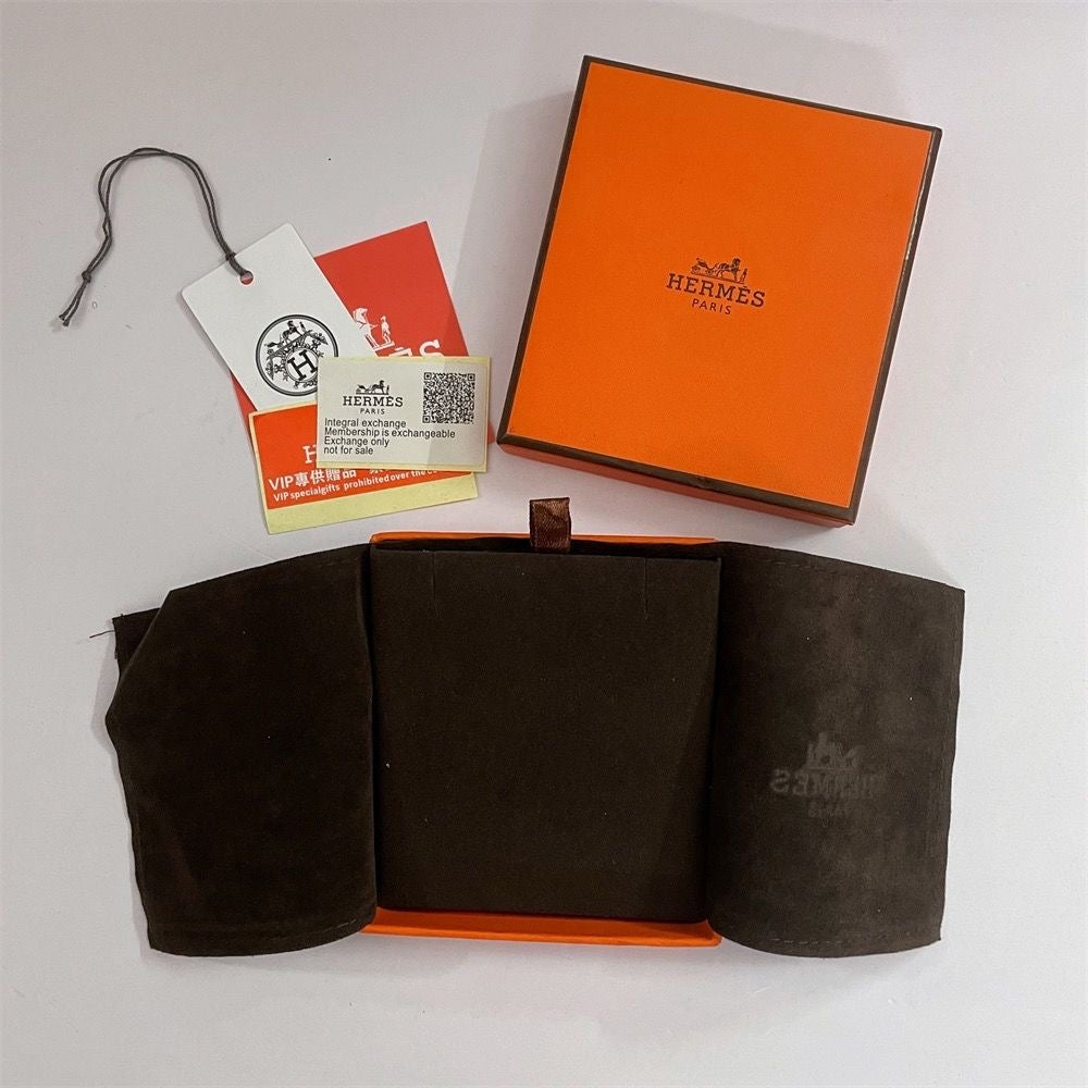 [⭐Luxery]HM BRACELET NECKLACE RING BOX GIFT BAG