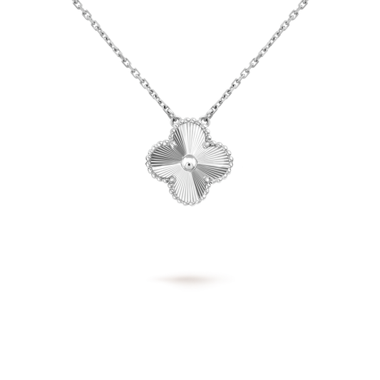 [⭐Luxery]CLOVER 15MM LASER NECKLACE SILVER