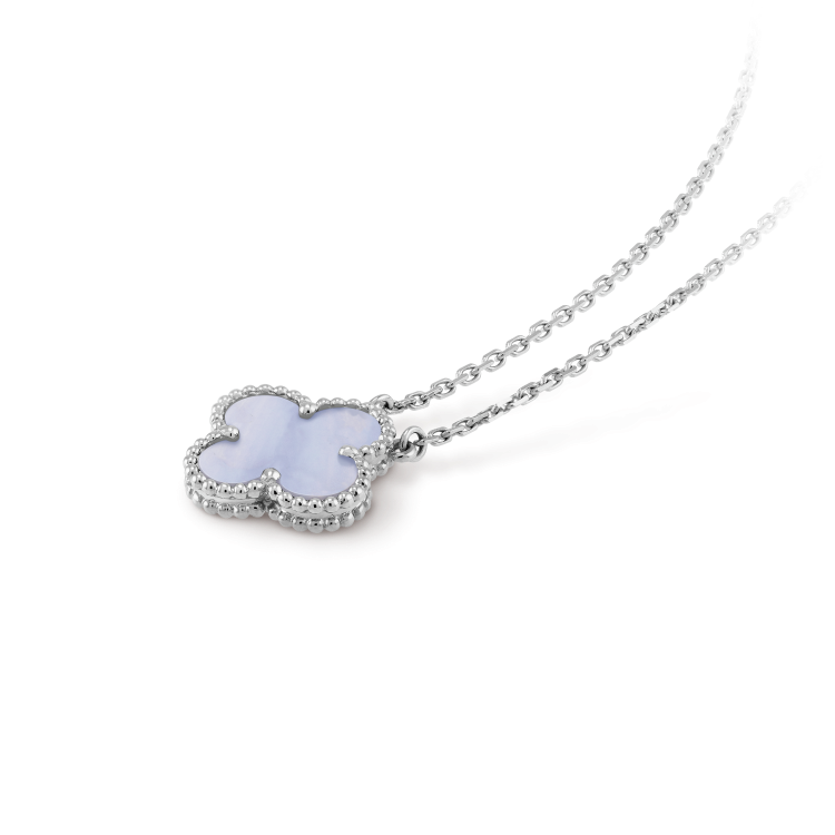 [⭐Luxery]CLOVER 15MM BLUE CHALCEDONY NECKLACE SILVER