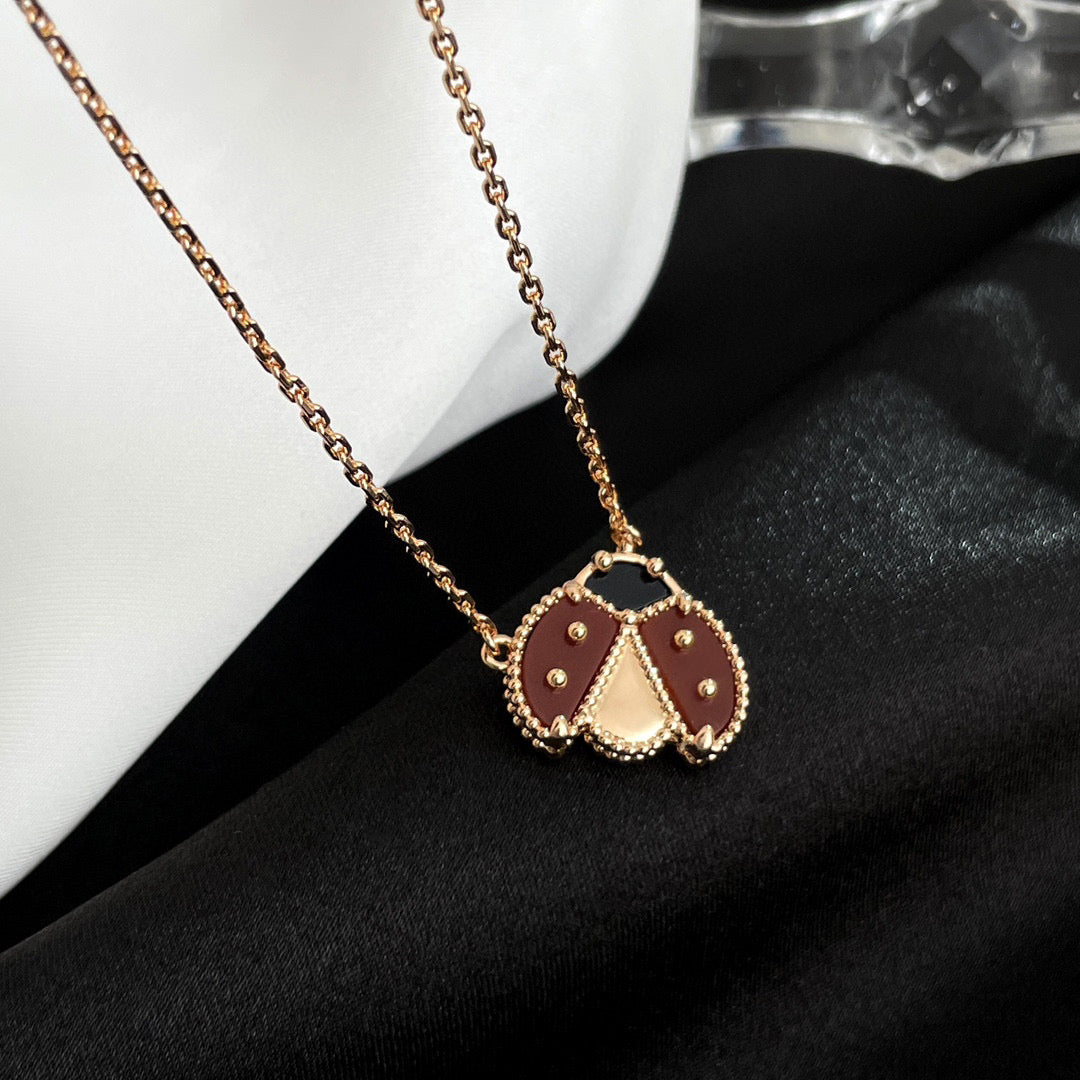 [⭐Luxery]LUCKY  CARNELIANS LADYBUG NECKLACE