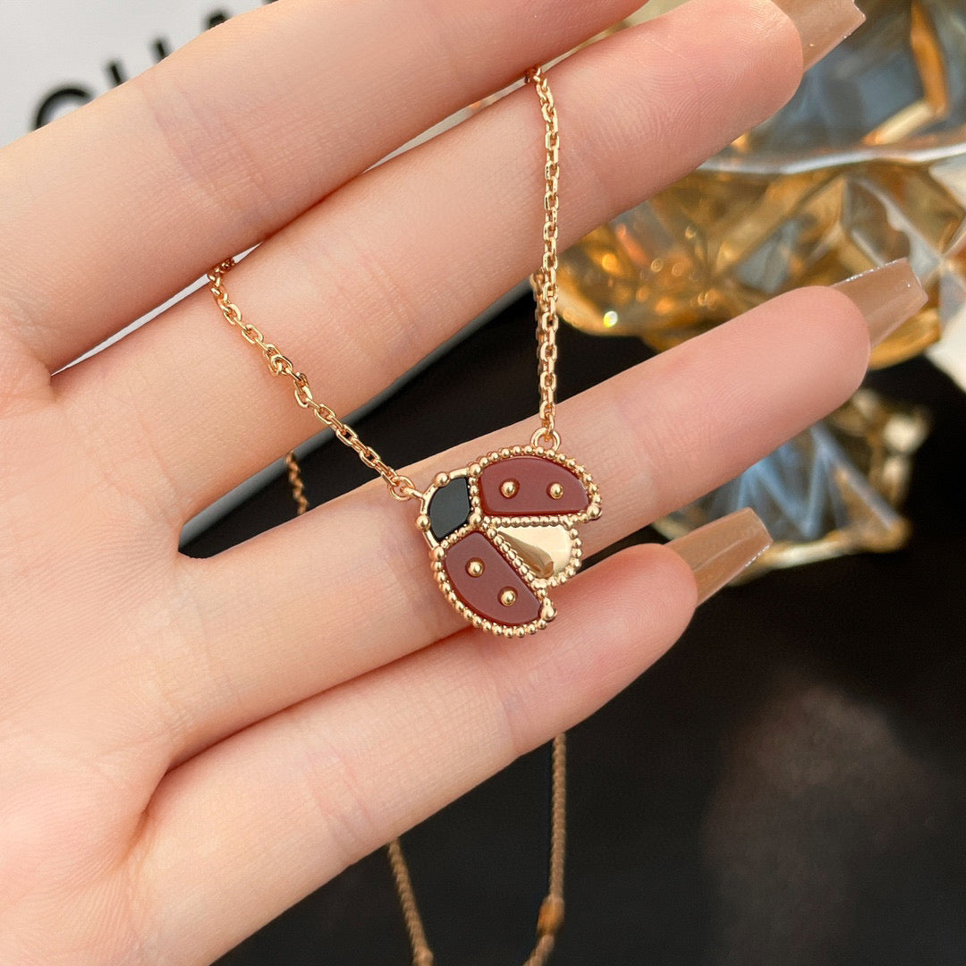 [⭐Luxery]LUCKY  CARNELIANS LADYBUG NECKLACE