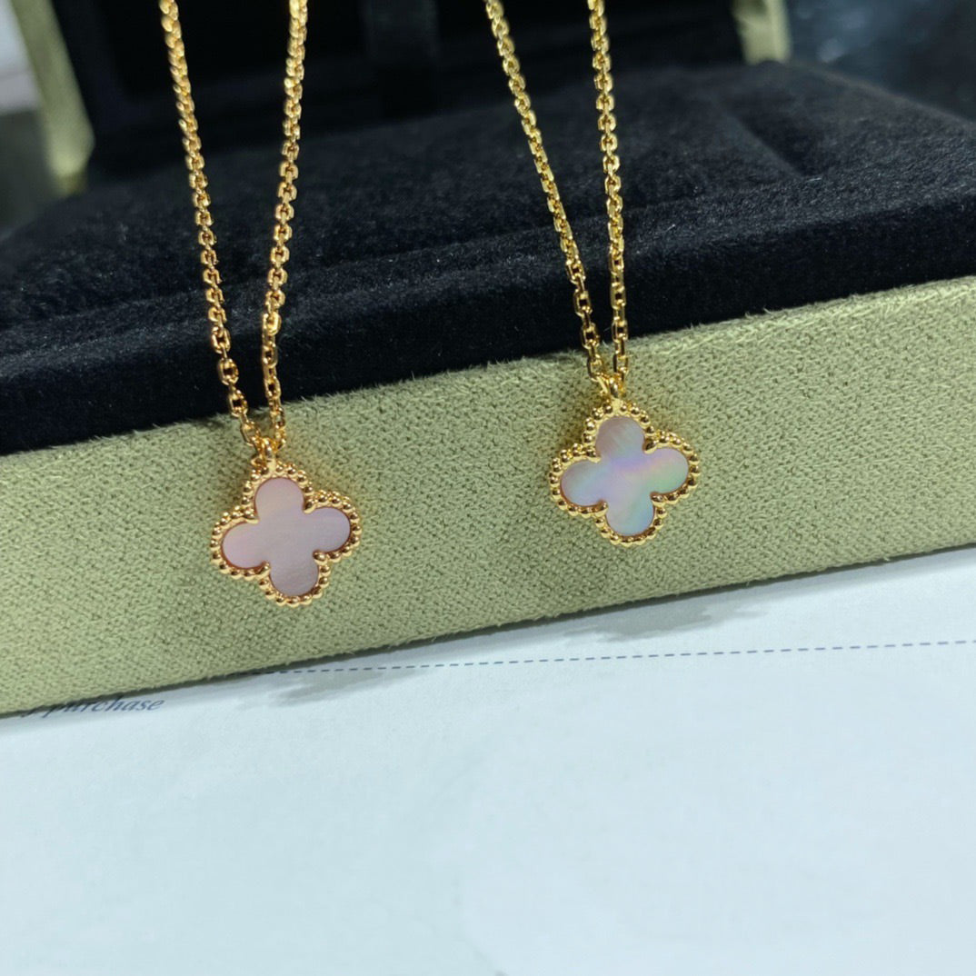 [⭐Luxery]CLOVER 15MM PINK MOTHER-OF-PEARL SINGLE FLOWER NECKLACE