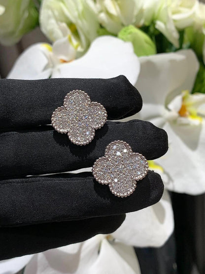[⭐Luxery]CLOVER 20MM MOTIFS DIAMOND STUD EARRINGS SILVER
