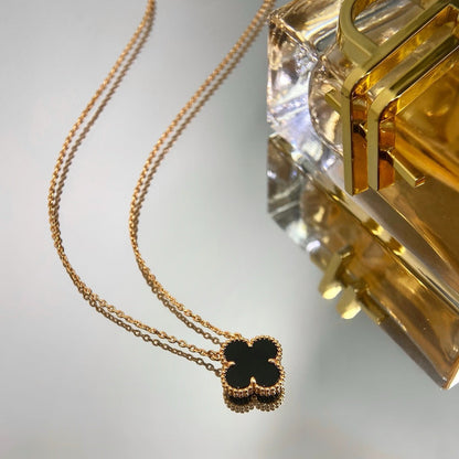 [⭐Luxery]CLOVER 15MM BLACK ONYX SINGLE FLOWER NECKLACE