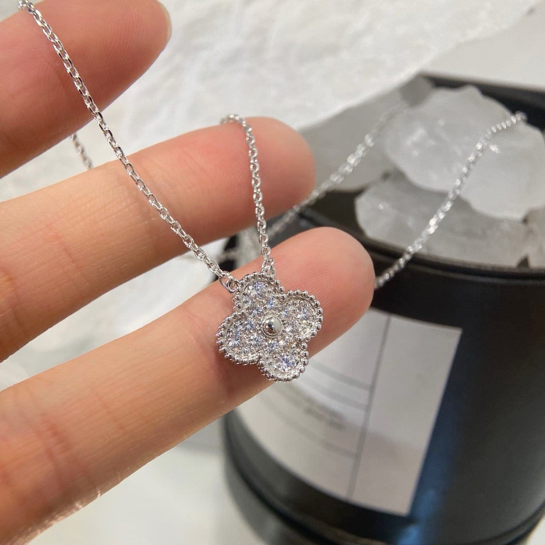 [⭐Luxery]CLOVER 15MM DIAMOND SINGLE FLOWER NECKLACE