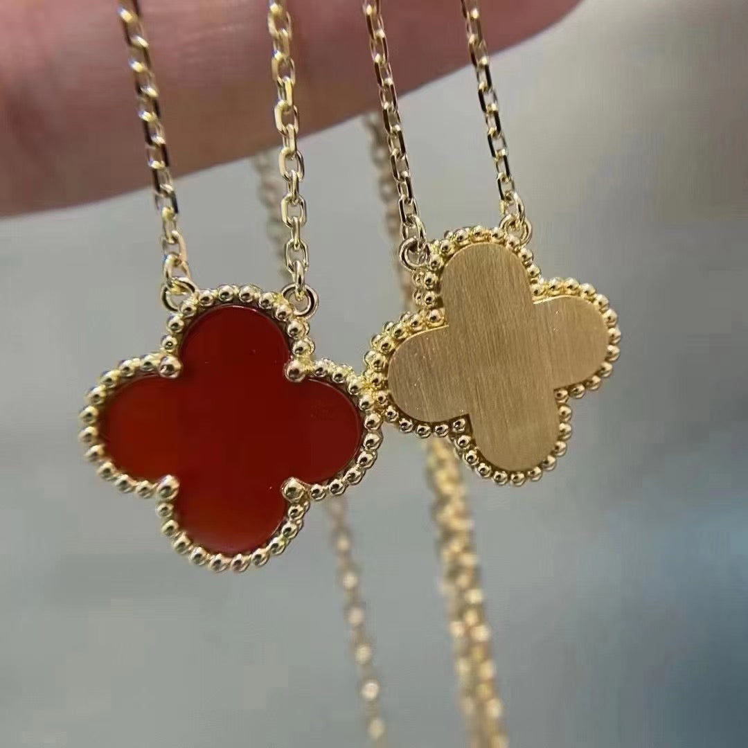 [⭐Luxery]CLOVER 15MM CARNELIAN SINGLE FLOWER NECKLACE