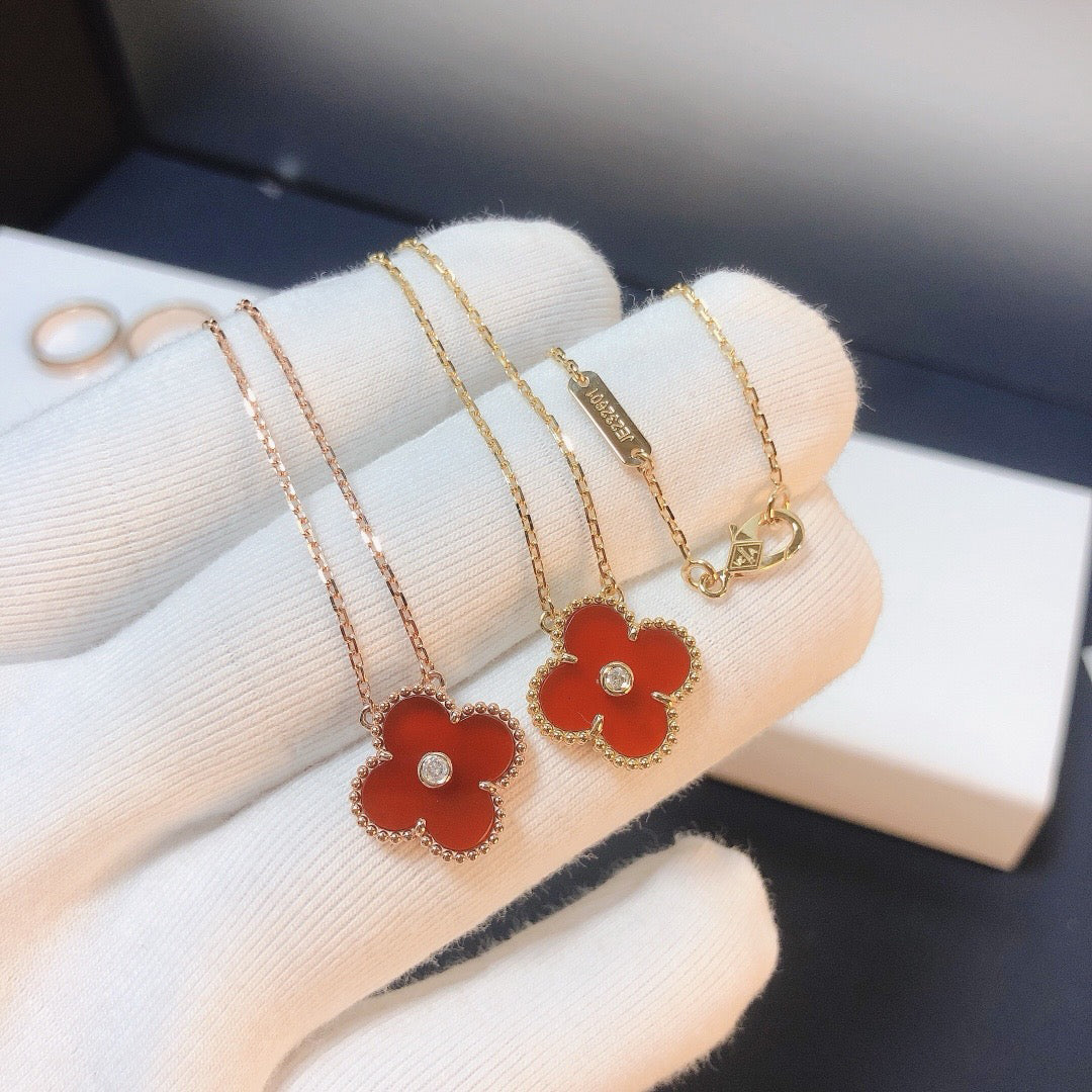 [⭐Luxery]CLOVER 15MM DIAMOND CARNELIAN NECKLACE