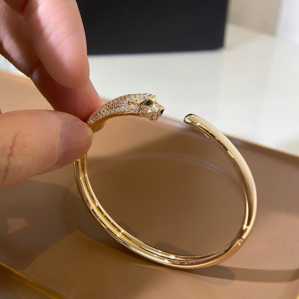 [⭐Luxery]PANTHERE HALF DIAMOND OPEN BRACELET
