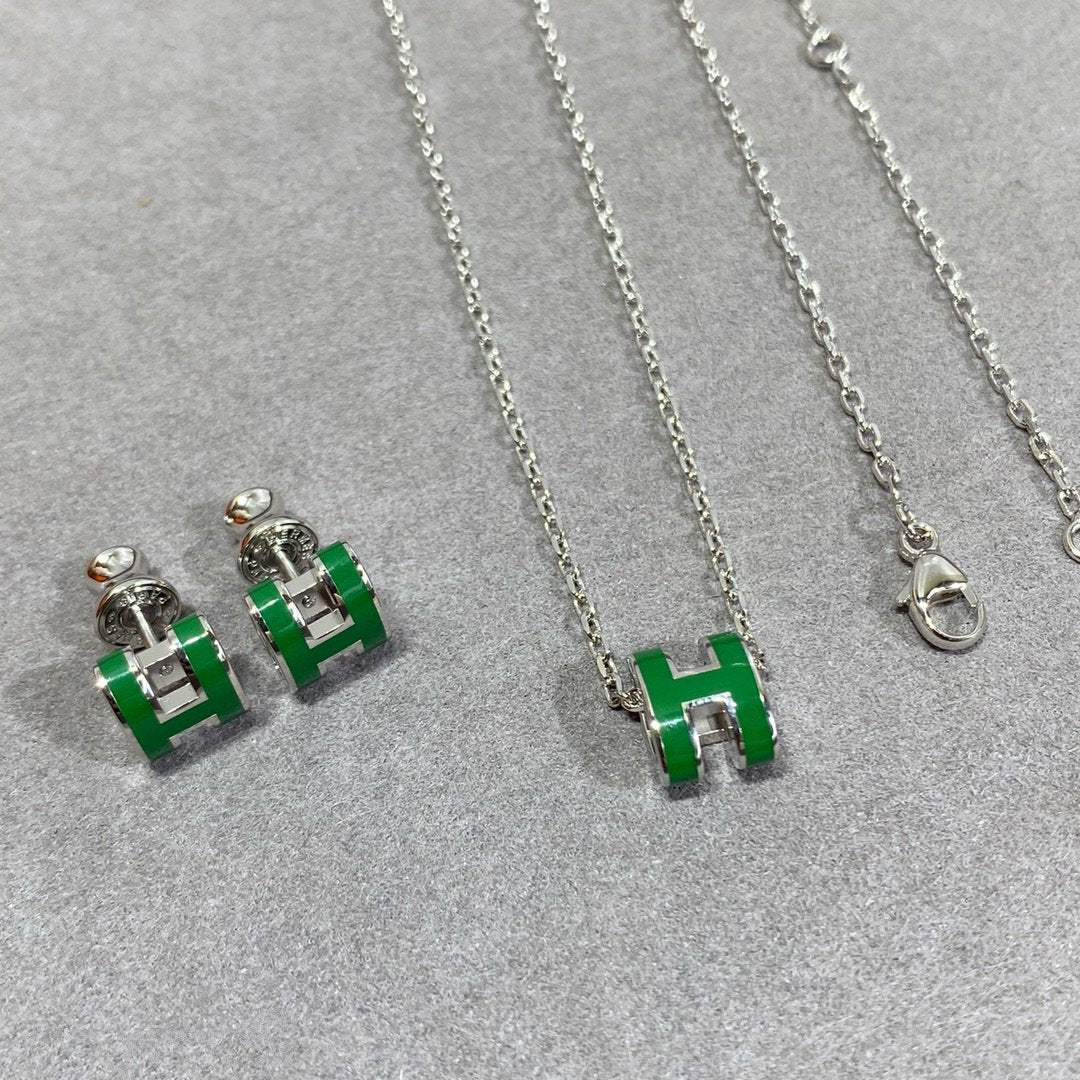 [⭐Luxery]POP H GREEN NECKLACE SILVER AND GOLD