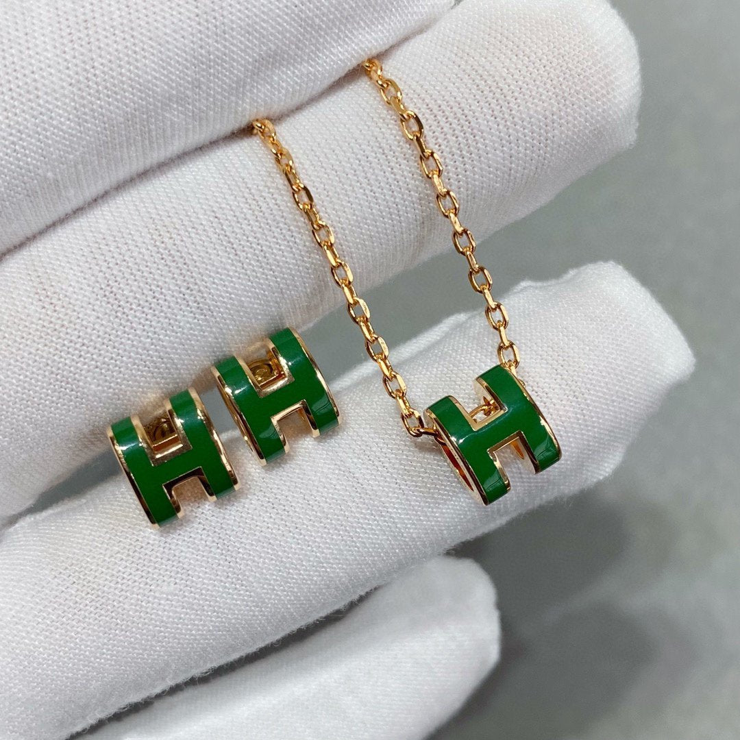 [⭐Luxery]POP H GREEN NECKLACE SILVER AND GOLD