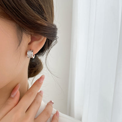 [⭐Luxery]ZERO 1 DIAMOND PAVED EARRINGS