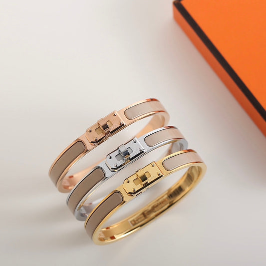 [⭐Luxery]HM KELLY GREY BRACELET