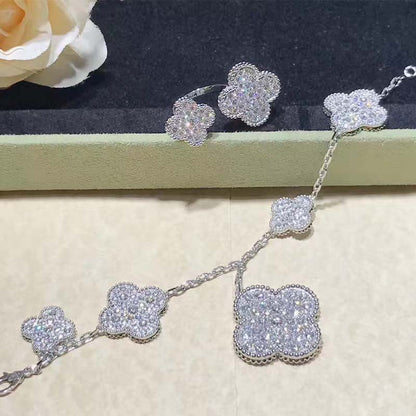 [⭐Luxery]CLOVER 6 MOTIFS SILVER DIAMOND BRACELET
