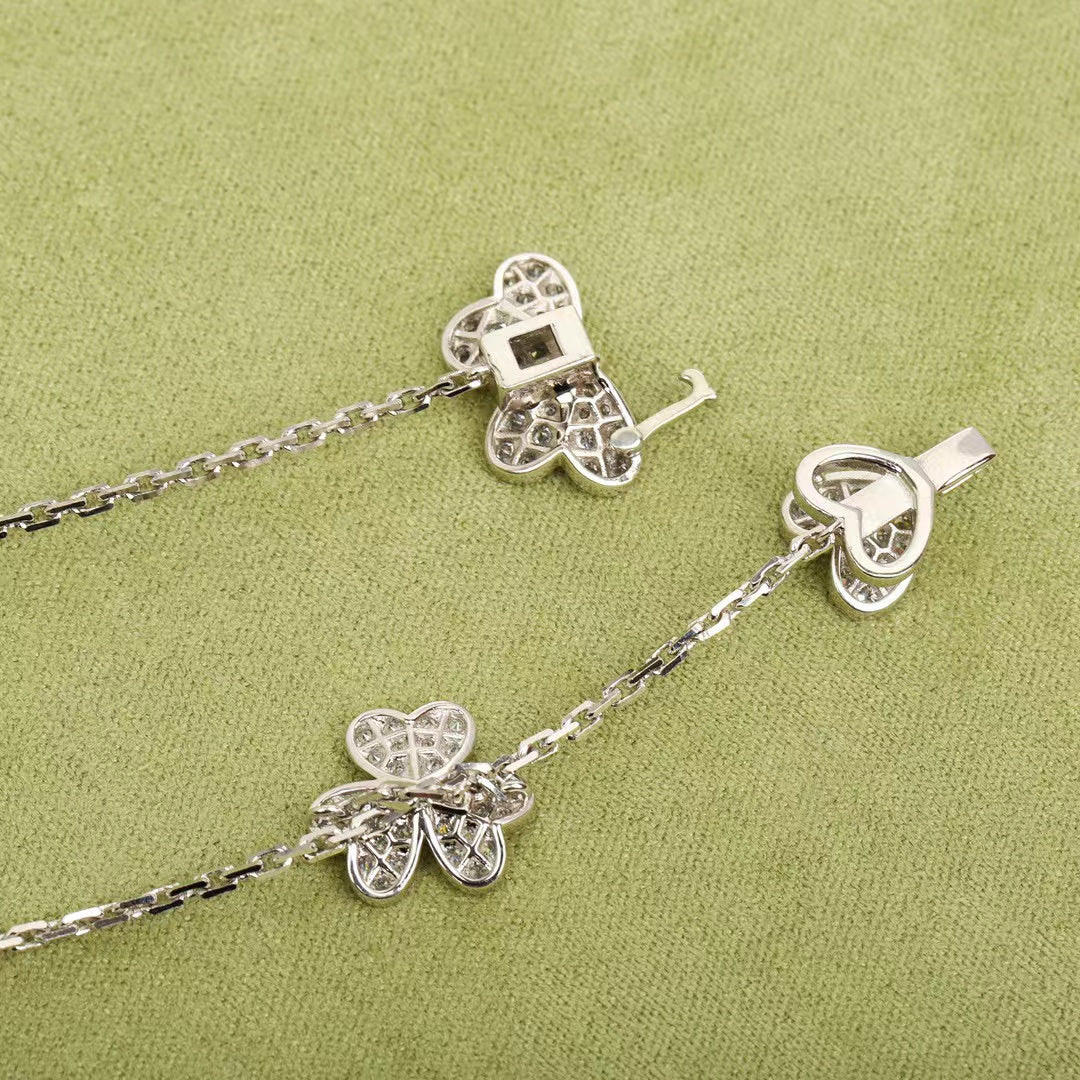 [⭐Luxery]FRIVOLE SILVER 9 FLOWERS NECKLACE