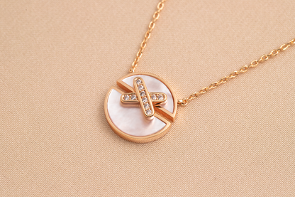 [⭐Luxery]JEUX DE PINK GOLD DIAMOND NECKLACE