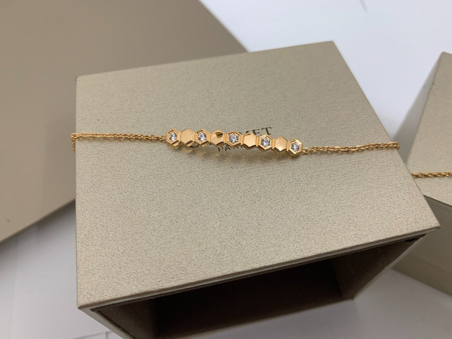 [⭐Luxery]BEE LOVE BRACELET DIAMOND