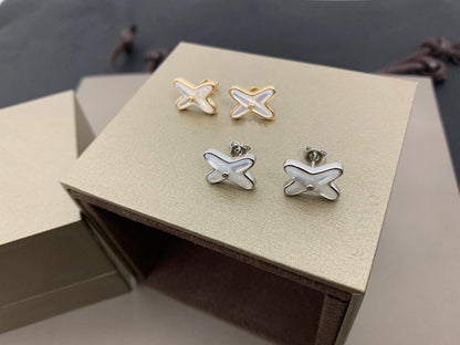 [⭐Luxery]JEUX DE WHITE MOP SILVER DIAMOND EARRINGS