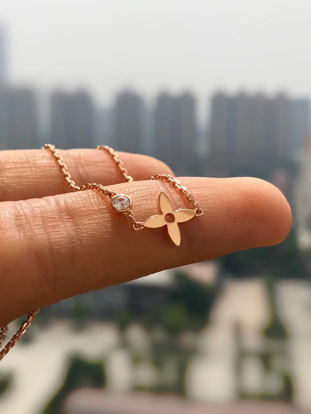 [⭐Luxery]BLOSSOM PENDANT PINK GOLD AND DIAMOND