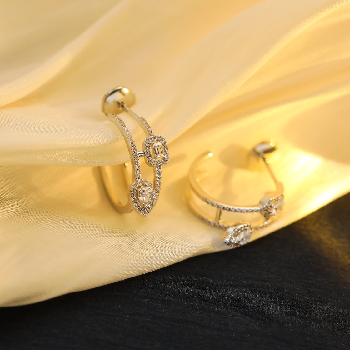 [⭐Luxery]CREOLES MY TWIN 2 RANGS SILVER DIAMOND EARRINGS